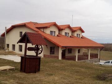 Фотографии Гостевой дом Casa Vanatorilor г. Comana de Jos (Румыния) №5 Фото Гостевой дом Casa Vanatorilor г. Comana de Jos 5